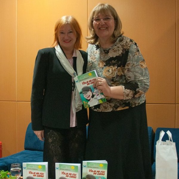 Željka Lovrenčić (prevoditeljica na španjolski knjige Viaje de fin de curso) i Branka Primorac (Tribina NSK Zbirka inozemna croatica)